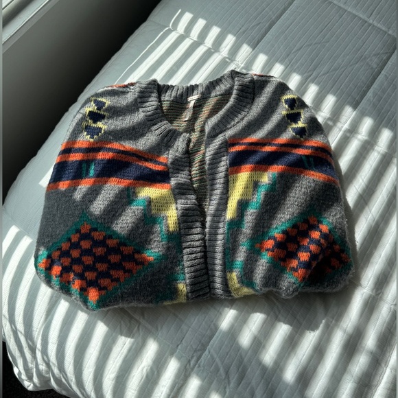 Free people grey boho style knit cardigan sweater - Picture 2 of 6